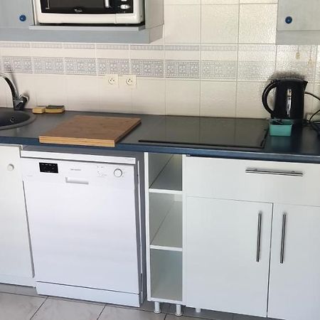Appartement T2 Climatise Dans Residence Calme Cavalaire-sur-Mer Exteriör bild