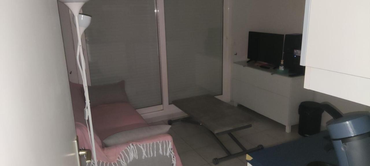 Appartement T2 Climatise Dans Residence Calme Cavalaire-sur-Mer Exteriör bild